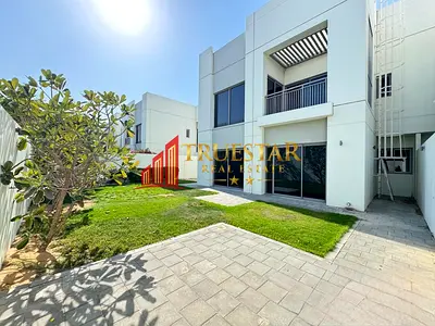 COMPOUND VILLAS 5BR+MAIDS SHARED POOL GYM TENNIS & SQUASH