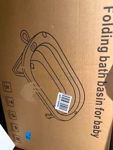 Foldable Baby Bath Tub / Bath Basin - New in Box