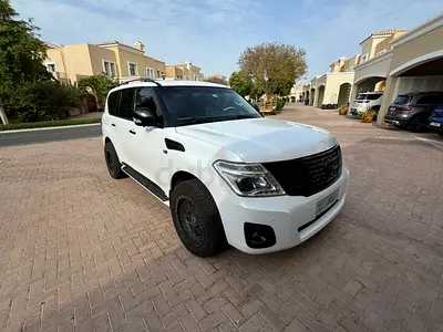 Nissan Patrol LE Platinum 2010 GCC Specs - refurbished engine