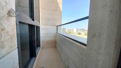 Hot Offer 2 BHK For Rent Al Falah Area / 65K