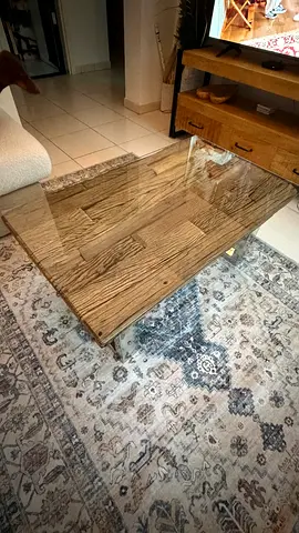 Wood Finish Glass Top Coffee Table - Solid Look, perfect coniditon