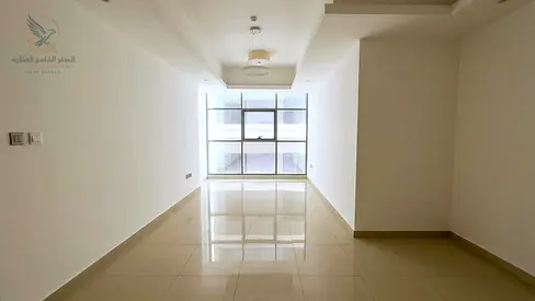 شقة غرفة وصالة للإيجار السنوي بحمامين وتكييف مركزي وبلكونة وخزائن بالحائط مع باركن خاص وجيم ومسبح بموقع استراتيجي وجاهزة تماما للسكن الفوري