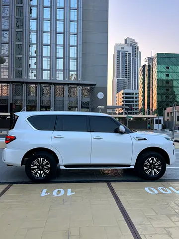 2011 Nissan PATROL 照片 2