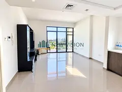 Unfurnished 1BR Apartment with Shared Pool Access