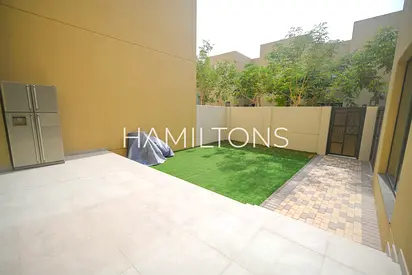 Contemporary Eco Residence | Advanced Energy-Efficient Design | Resale