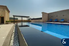 Spacious 1 BR | Mirage 3 | Prime Location