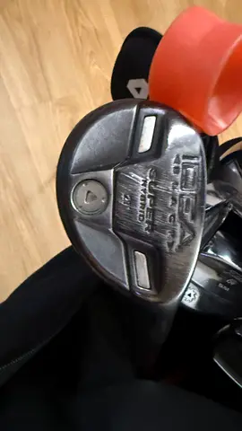 Set of used golf clubs with bag - various irons and woods