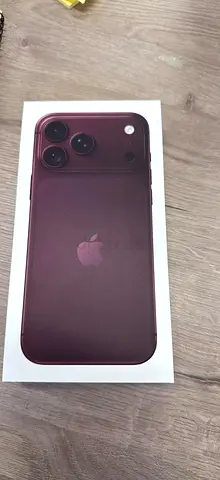 Apple iPhone 18 max 256  Brand New Sealed burgundy