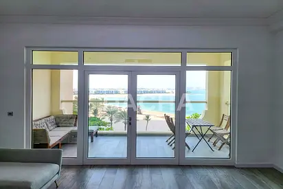 Sea View | Upgraded 1 Bedroom | Fully Furnished
