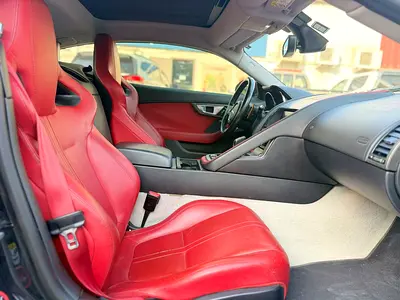صورة 7 لـ 2016 Jaguar F-TYPE
