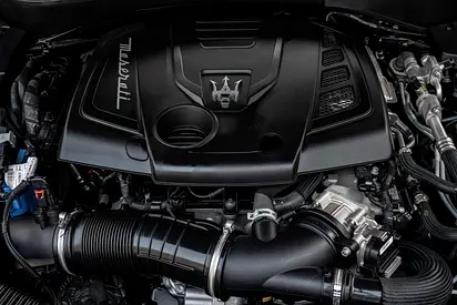 صورة مصغرة 14 لـ 2022 Maserati LEVANTE