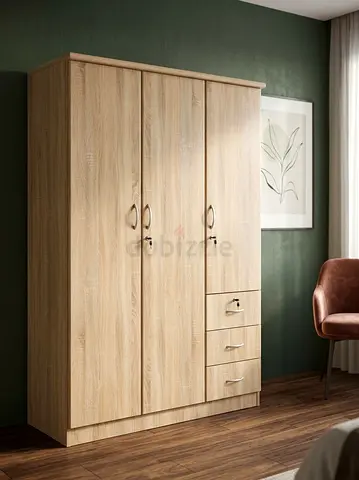 Light Oak 3-Door Wardrobe with 3 Drawers