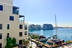 Exclusive Stunning Marina View Apartment