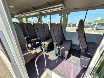 2026 Toyota COASTER 缩略图 12