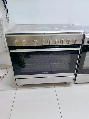 Bosch full gas cooker 90cm same like new condition