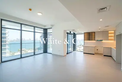 Full Water Views | Corner unit | Spacious