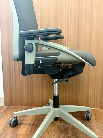 Ergonomic Office Chair - Good Condition, Adjustable 15 pcs Available 150/PCS