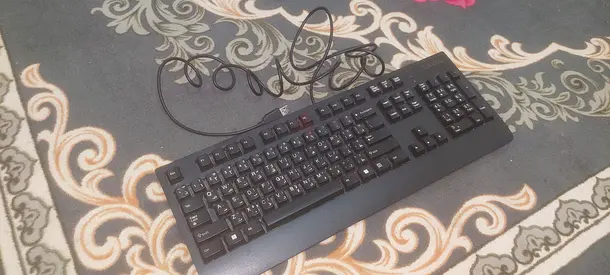 Wired USB Full-Size Black Keyboard - Good Working Condition - English Arabic