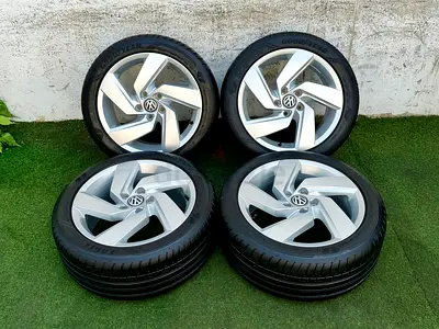 4x Brand new VW Golf 17” Rims + Goodyear tyres