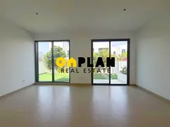 4BR Villa | Maple 3 | Garden View | Private Lawn