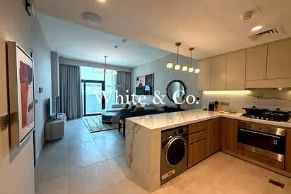 Brand New | Fully Furnished | 1 Bed 2 Bath