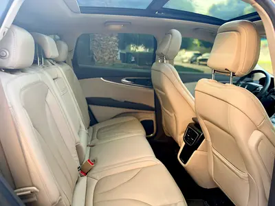 2020 Lincoln NAUTILUS — миниатюра 18