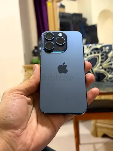 iPhone 15 pro 256gb 2Esims