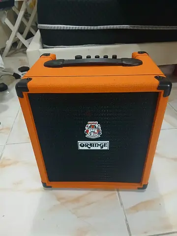 Orange crush bass 25 amp.