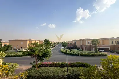 5 BR STANDALONE | WELL-MAINTAINED VILLA