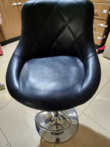 Adjustable Black Swivel Bar Stool with Padded Seat