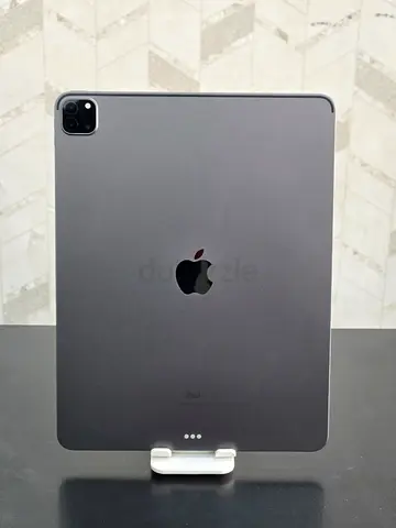 Apple iPad Pro M1 - 12.9-inch - 5th Gen - 128GB - Wi-Fi - Liquid Retina Display