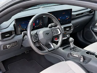 2024 FORD MUSTANG photo 3
