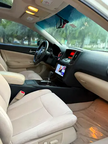 2015 Nissan MAXIMA 缩略图 14