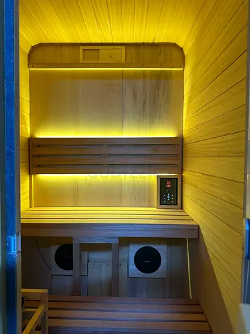 Outdoor, indoor sauna’s