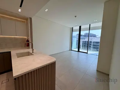 Modern Style Living | Luxury Living | Skyline View