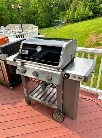Weber Genesis II Gas BBQ Grill – For Sale