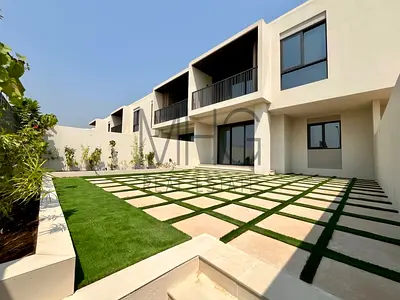 Landscaped Garden | Single Row | Ready to move in | Spacious 3BR Townhouse