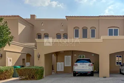 2 BEDROOM | LIGHT WOOD | VASTU