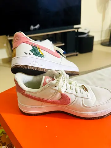 Nike Air Force 1 low - white with pink accents, gently used