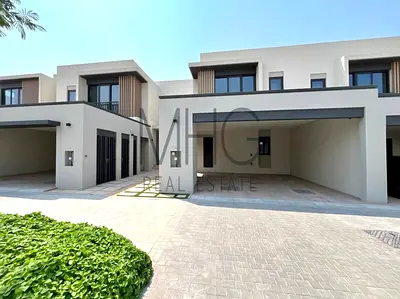 Single Row | Landscaped Garden | Ready to move in