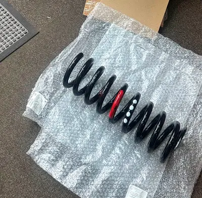 New Mercedes-Benz AMG W140 Front Coil Springs – HWA1403210404