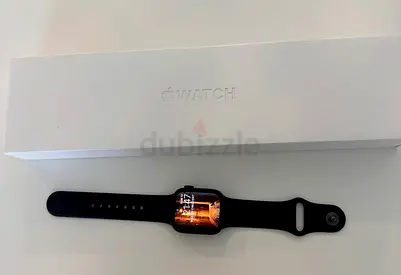 Apple Watch 8 series 2023 excellent conditions used few times.