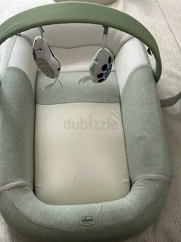 Chico-4-in-1 Mommy Pod-olive
