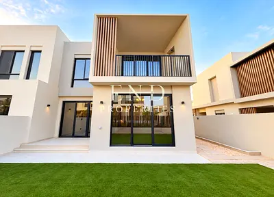 Corner Unit | Vastu | Upgraded