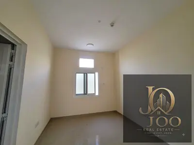 A brand-new labor accommodation is available for annual rent in Umm Al Thuoob, Umm Al Quwain. The property is ready for immediate handover and is an e