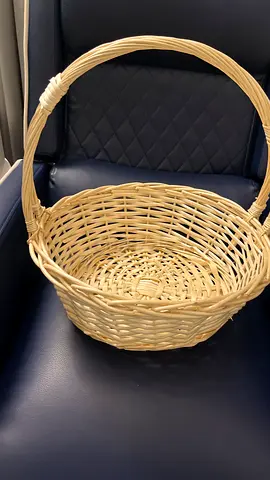 Woven wicker / willow basket / straw Beige