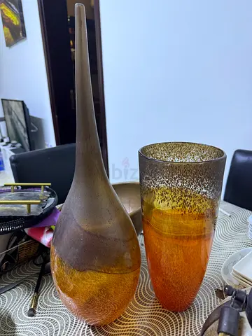 Set of 2 decorative glass vases - amber gradient