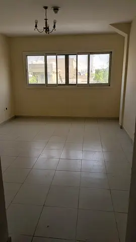 Excellent 323 sq.ft Office area in Hor Al Anz Prime Location
