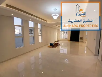 فيلا مودرن أول ساكن للإيجار السنوي في الحوشي – الشارقة فيلا مميزة بتصميم عصري وتشطيبات راقية، تقع في موقع استراتيجي قريب من جميع الخدمات ومخرج دبي،