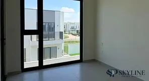 Single Row | Spacious | Vacant | Family Community